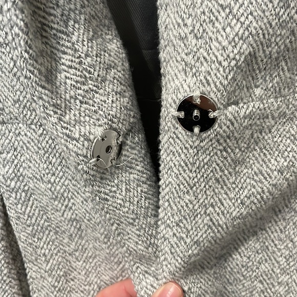 Zara Coat - Picture 3 of 4